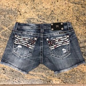 MISS ME Shorts Patriotic Size 27 NWOT